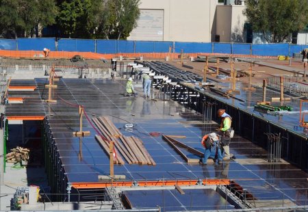 Pódio de Gateway Village